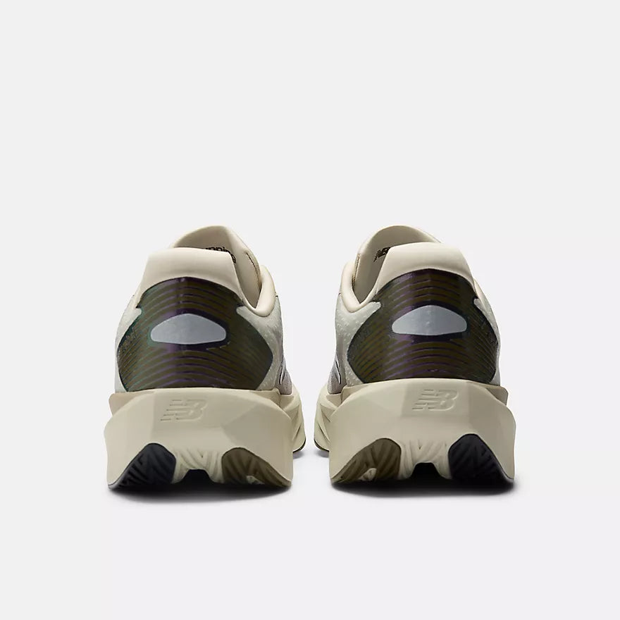 New Balance Fresh Foam X More Trail v3